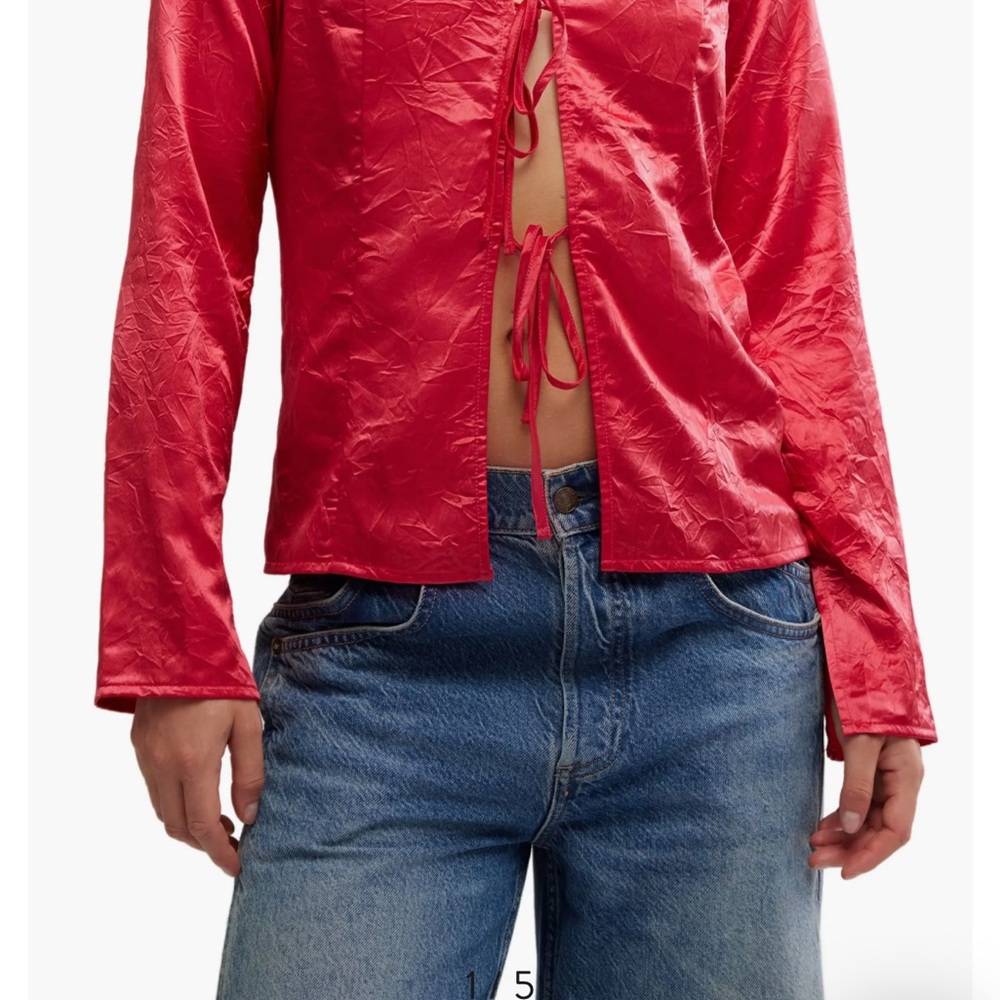 Free People Star Eyes Crinkle Satin Top - XS Retro Red